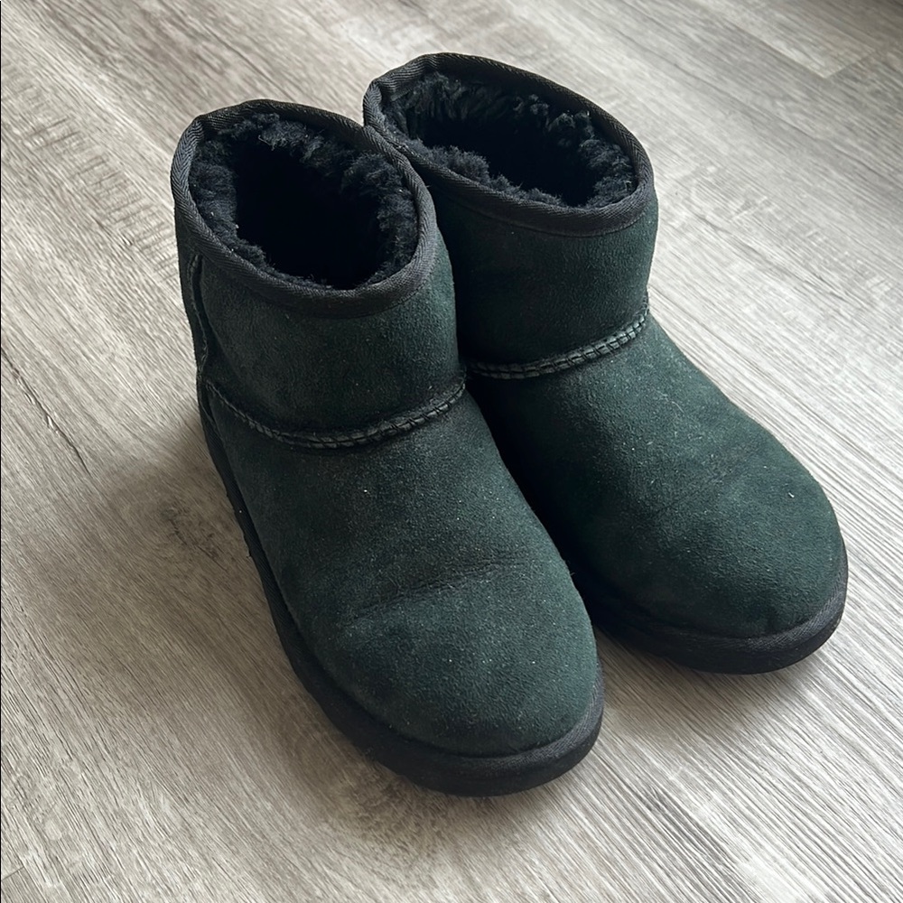 Cozy Kids' Boots in black
